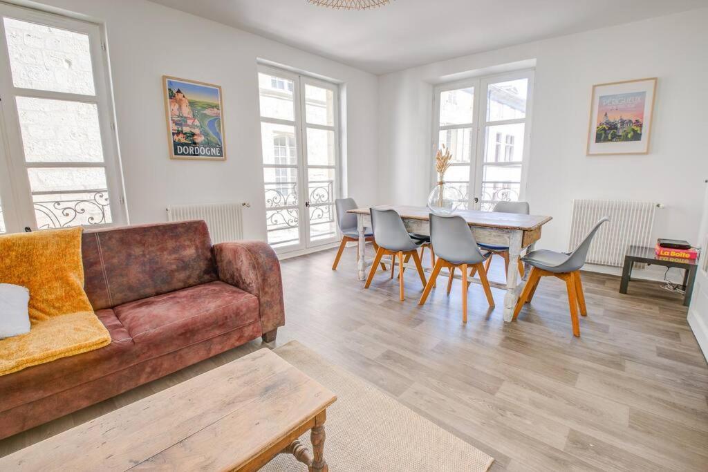 Famille Au Coeur De Perigueux Apartment Luaran gambar
